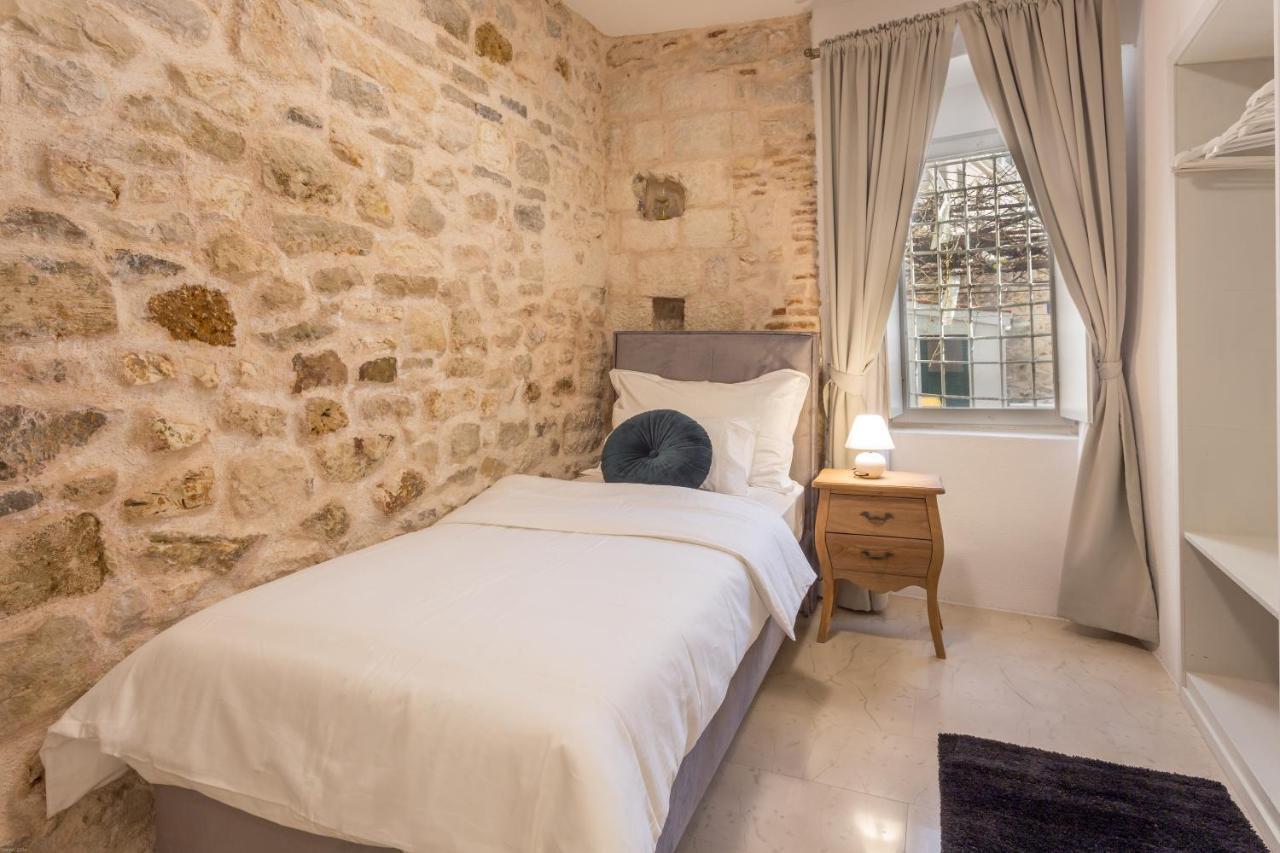 Lola Apartments - Zf Hvar フヴァル エクステリア 写真