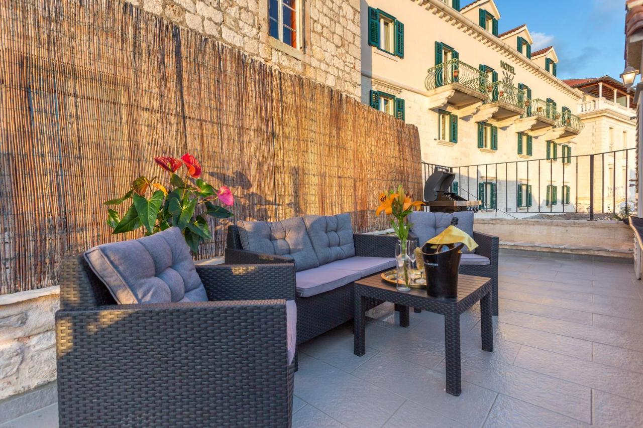 Lola Apartments - Zf Hvar フヴァル エクステリア 写真