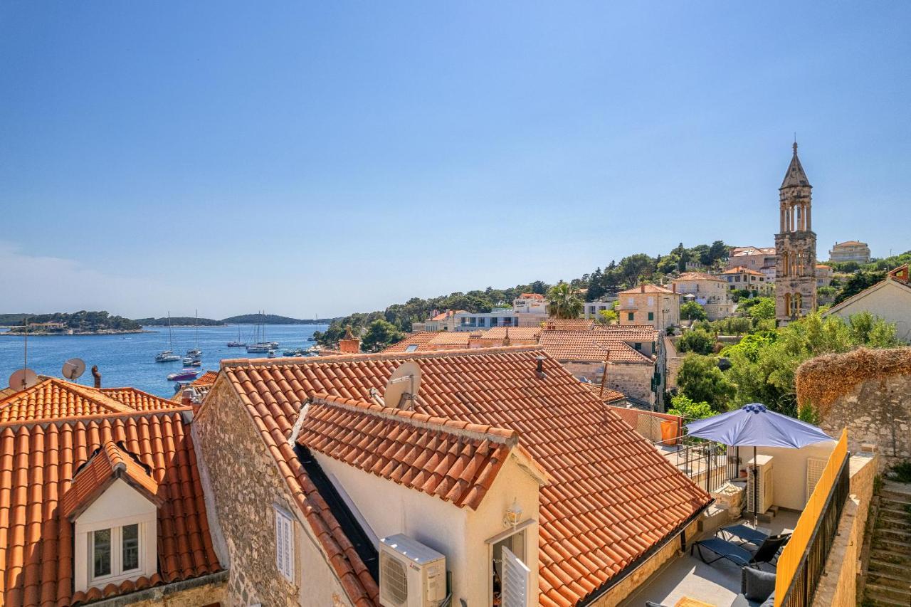Lola Apartments - Zf Hvar フヴァル エクステリア 写真
