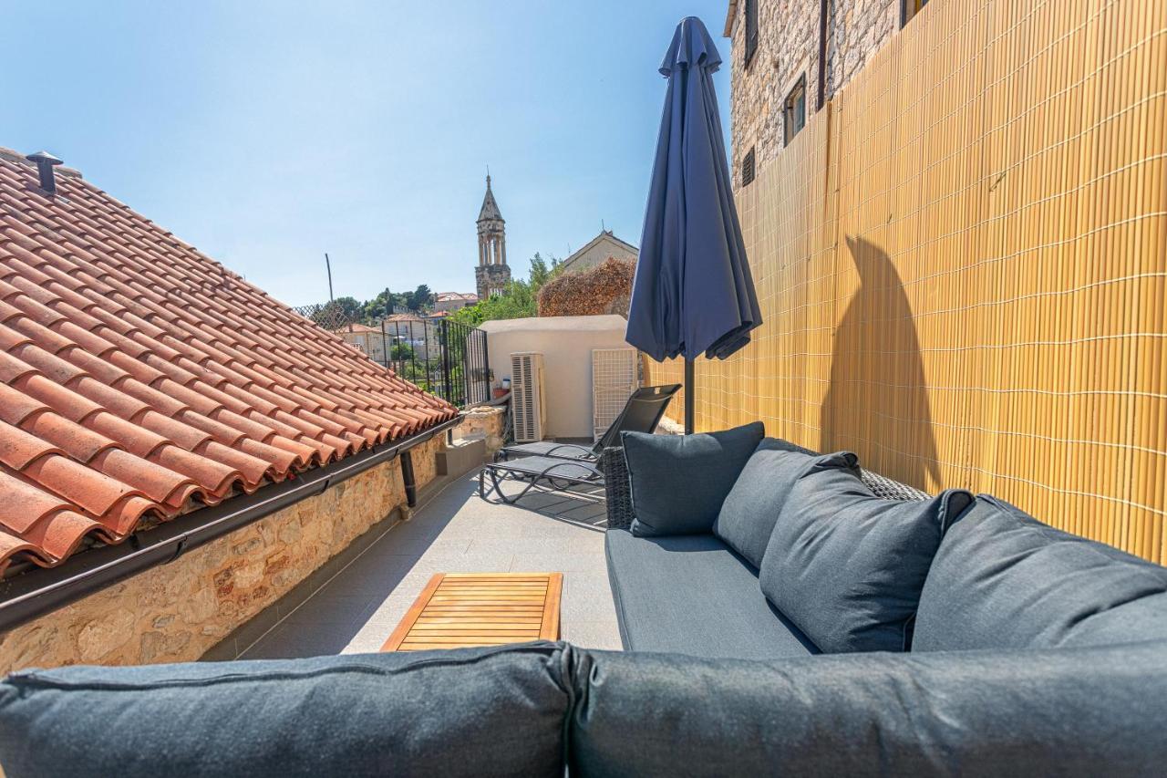 Lola Apartments - Zf Hvar フヴァル エクステリア 写真